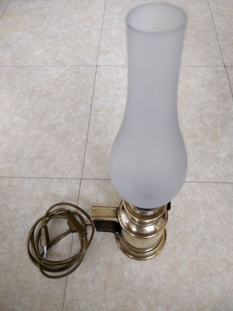 lampe ancienne converti en électrique 35 Asnières-sur-Seine (92)