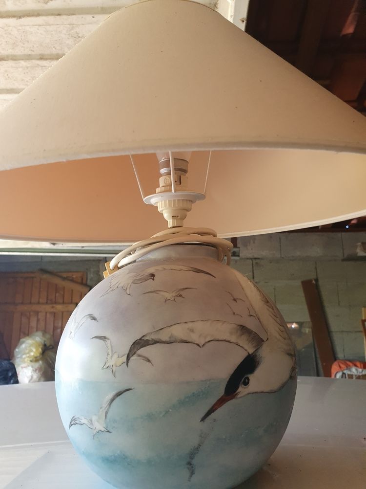 LAMPE AVEC ABAT- JOUR  AVEC MOUETTE 10 Lamarque (33)