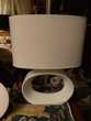 LAMPE BLANCHE NEUVE 10 EUROS 10 Nazelles-Ngron (37)