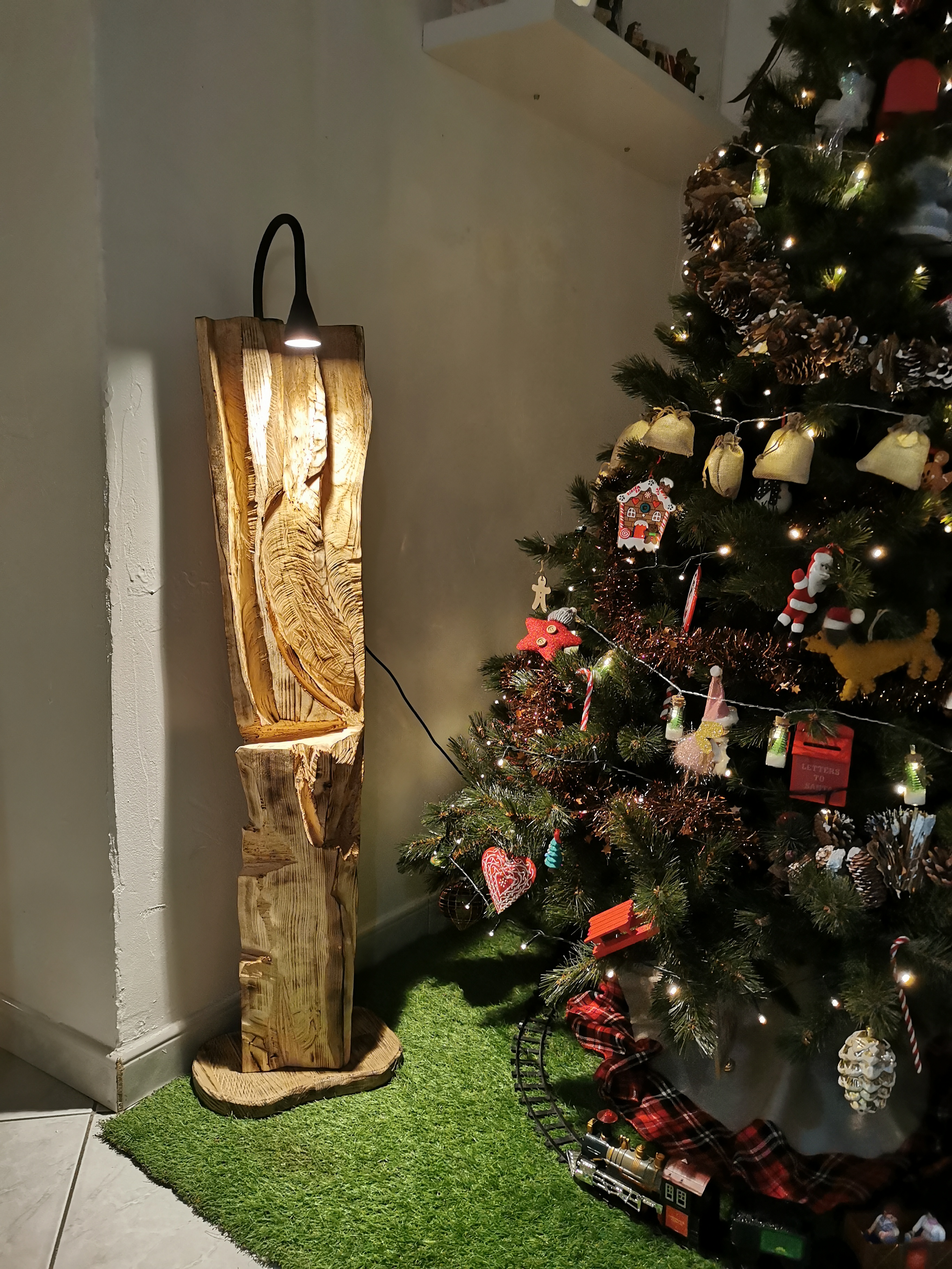 Lampe en bois 200 Saintes (17)