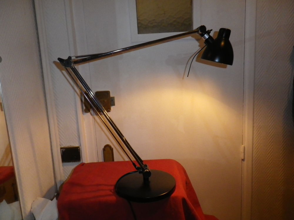 Lampe de bureau articul�e IKEA mod�le ANTIFONI 70 Fontenay-le-Fleury (78)