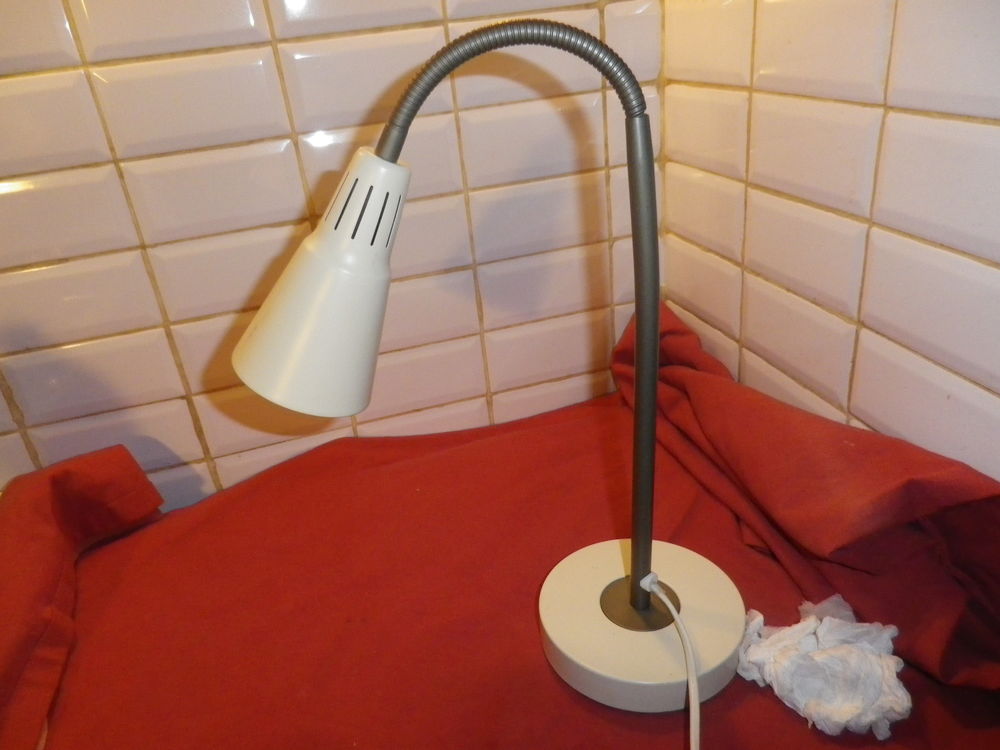 Lampe de bureau blanche vintage Ikea Kvart Marianne et Knut 40 Fontenay-le-Fleury (78)