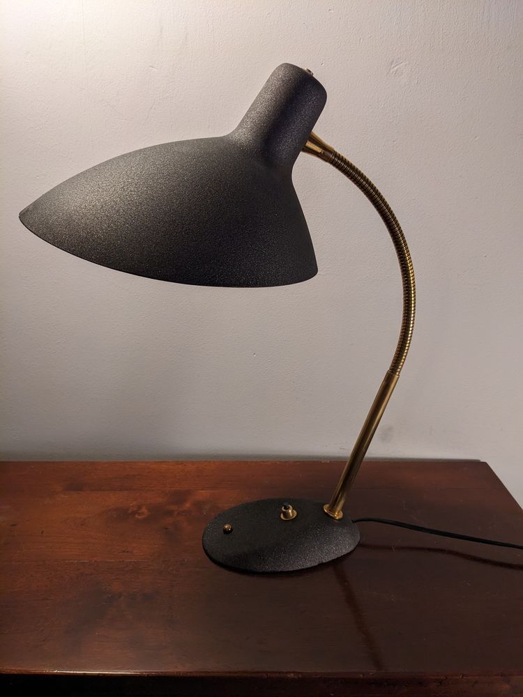 Lampe de bureau de J. Boris Lacroix ann�es 50
Dimensions H55 185 Marseille 13 (13)