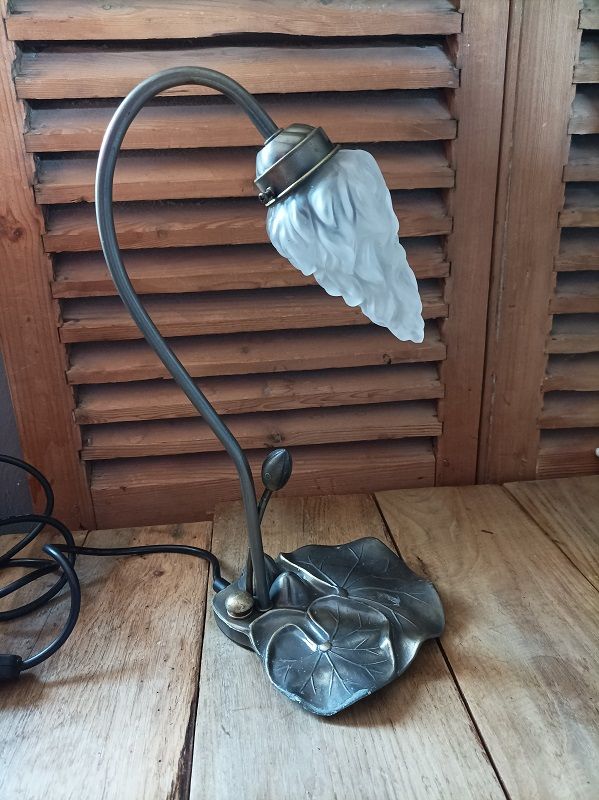 Lampe bureau chevet m�tal n�nuphar verre d�polis dp 0923232 49 Ploubazlanec (22)