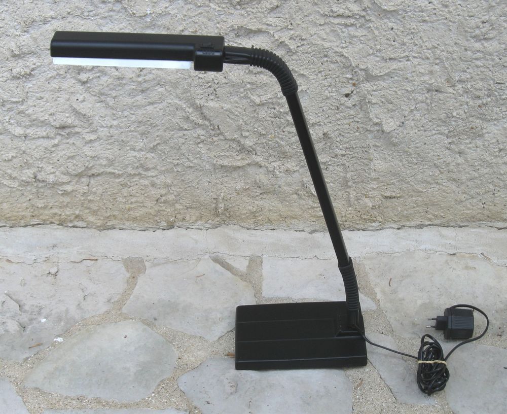 Lampe de bureau Ledu vintage 30 Maule (78)
