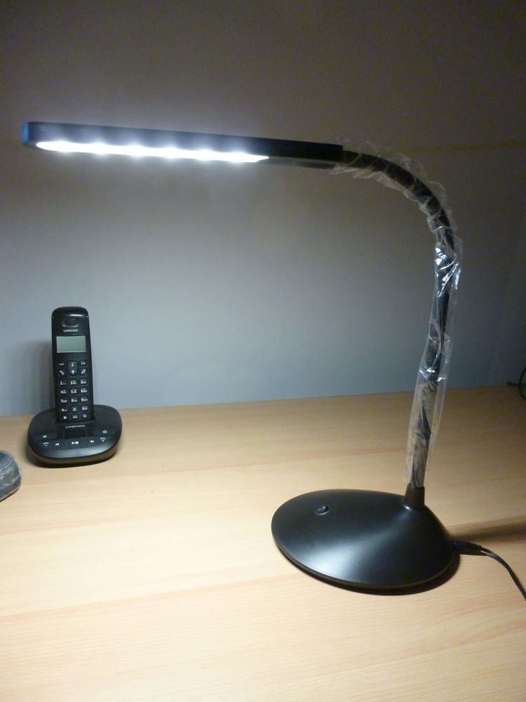 Lampe de bureau neuve. 20 Valdahon (25)