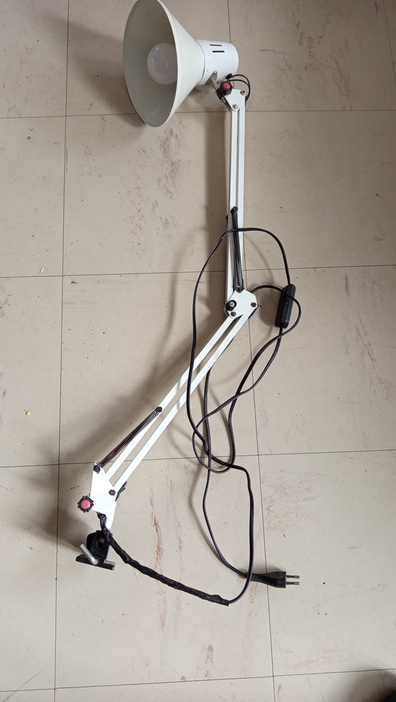 Lampe de bureau vintage 20 Lorient (56)