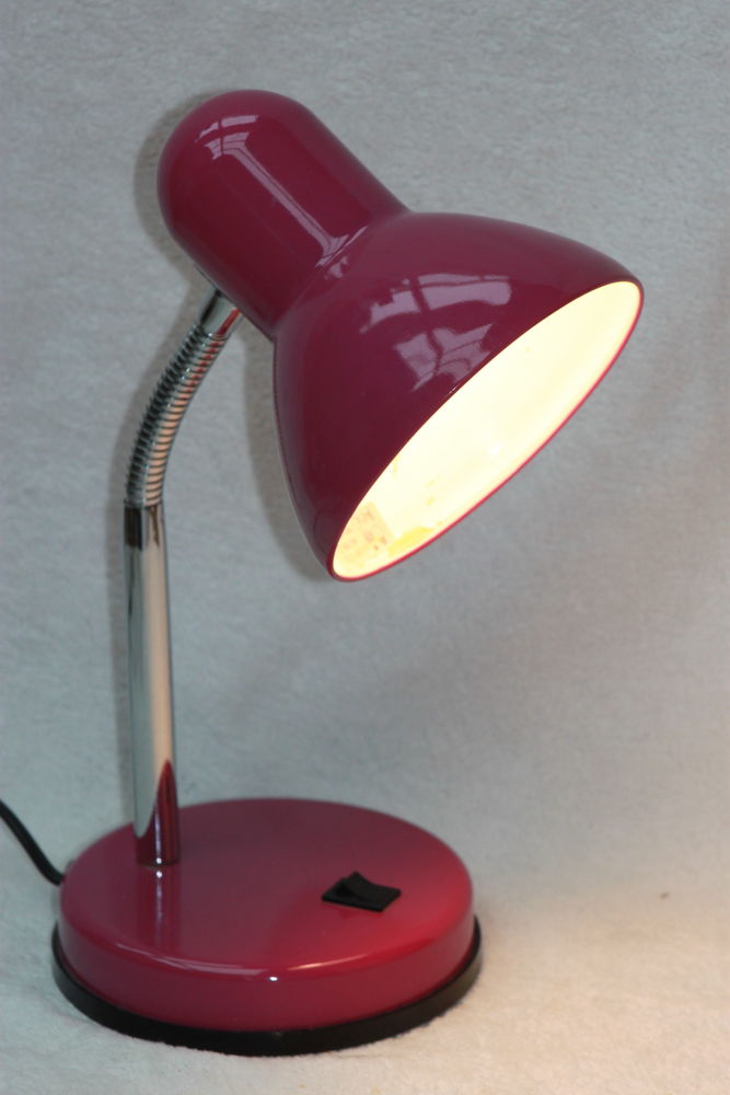 Lampe de bureau 8 Montigny-Lencoup (77)