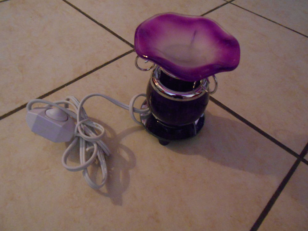 LAMPE DE BUREAU 12 Chevigny-Saint-Sauveur (21)