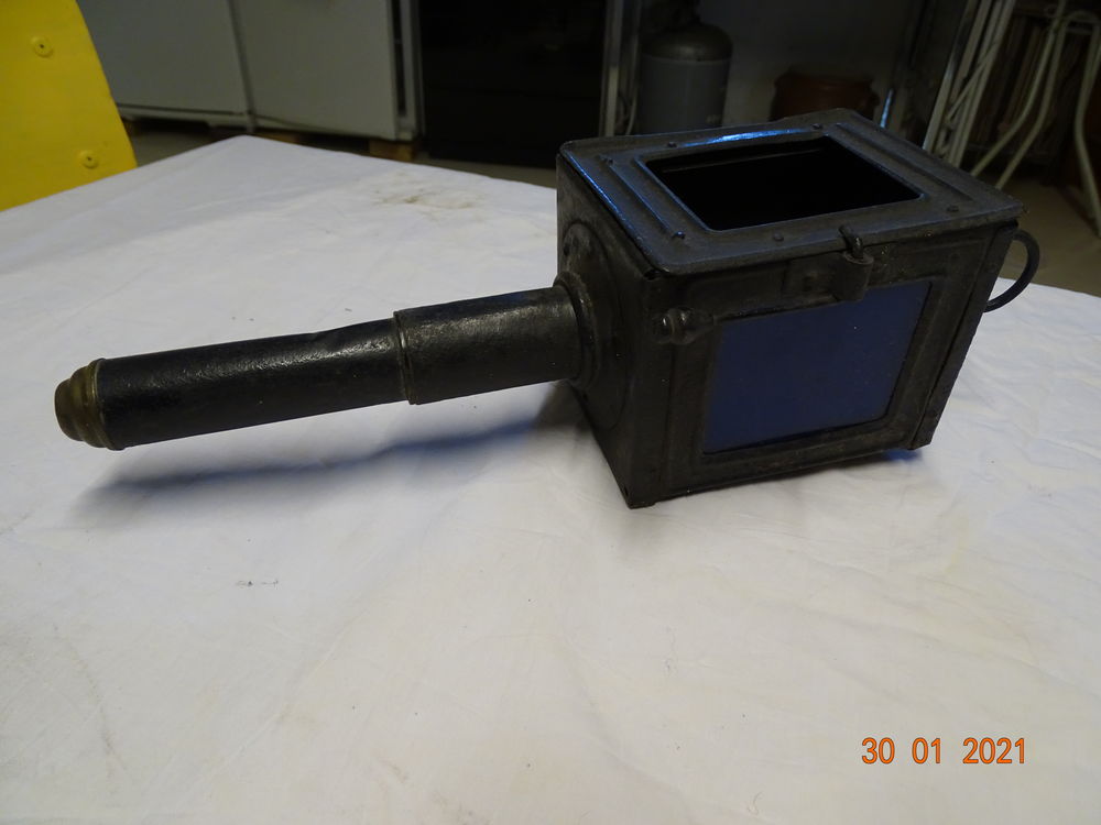 Lampe de cal�che 15 Bellerive-sur-Allier (03)