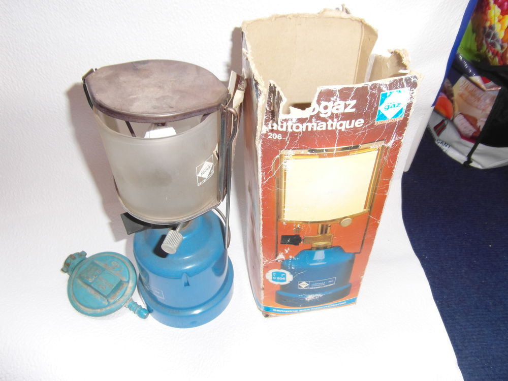 LAMPE A GAZ CAMPING GAZ 8 Marcq-en-Bar�ul (59)