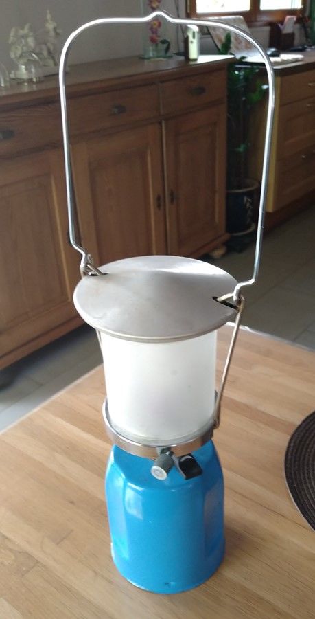 Lampe � gaz campingaz 11 La Madeleine (59)