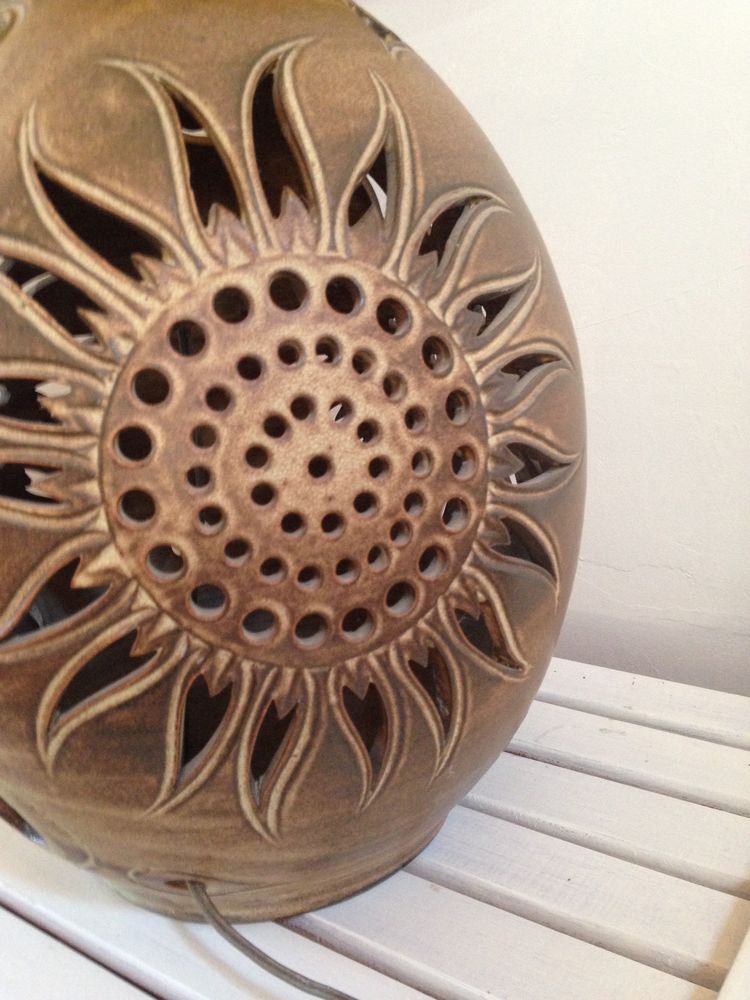 Lampe c�ramique de Vallauris Tournesol 100 Le Beausset (83)