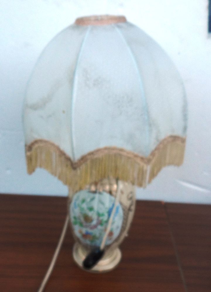 Lampe de chevet AN 70 en c�ramique d�cor fleur liser�ts or 30 Castries (34)