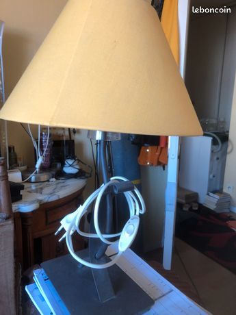 Lampe � chevet 25 Ivry-sur-Seine (94)
