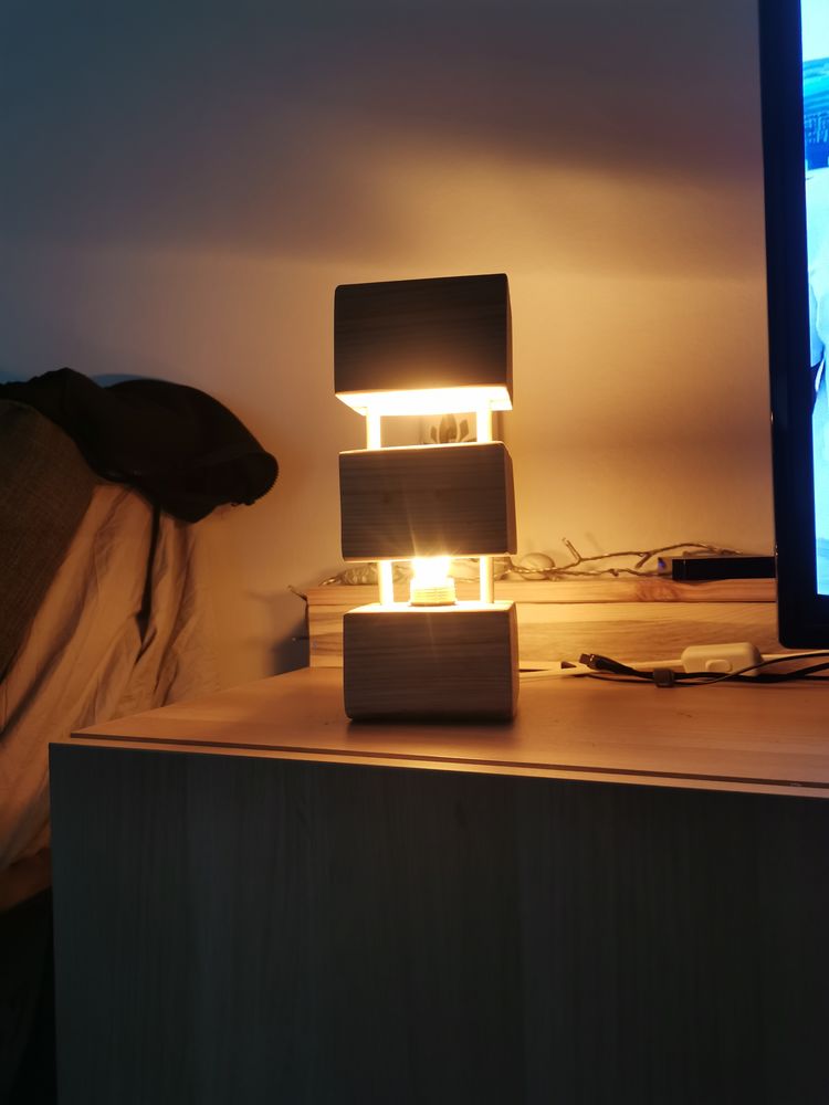 Lampe cr�ation neuve 40 Champs-sur-Marne (77)
