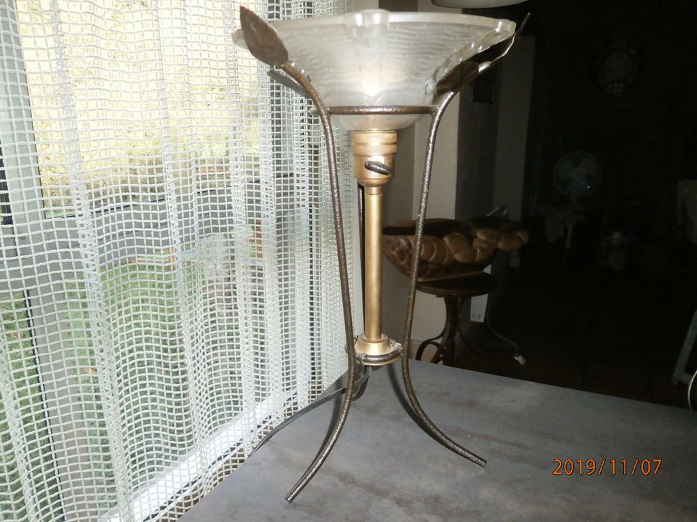 LAMPE ART D�CO fer forg�, laiton. 70 Plufur (22)