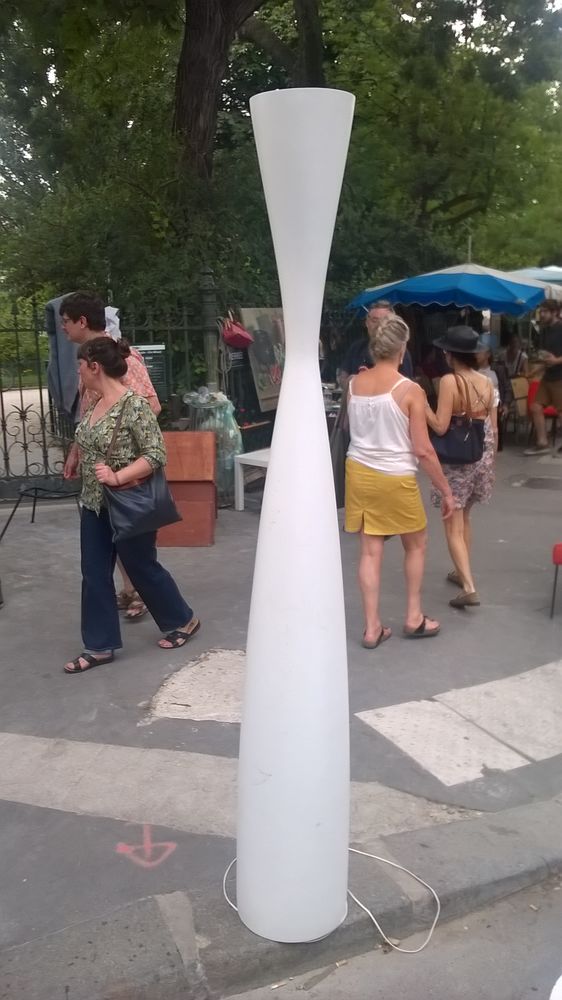 Lampe design ann�e 80 220 Reims (51)