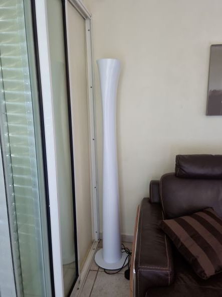 LAMPE DESIGN LAQUE BLANC 199 Baie-Mahault (97)