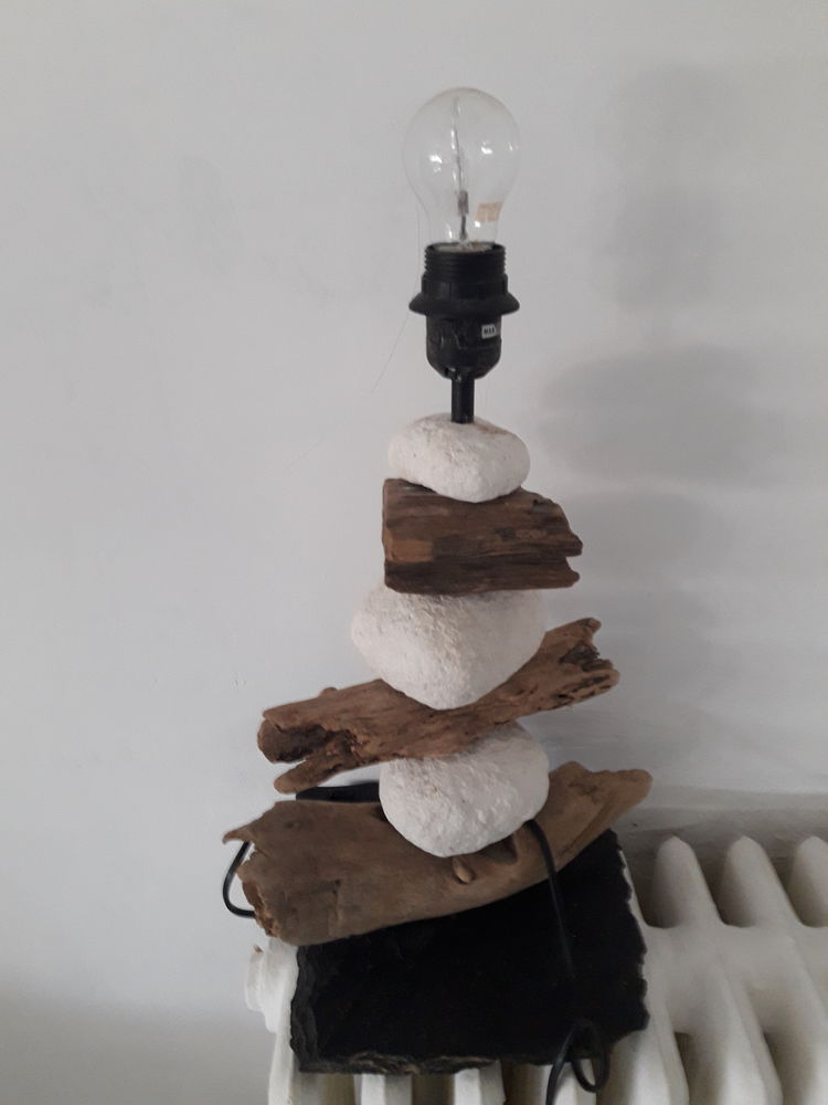 Lampe faite maison 50 La Mulati�re (69)