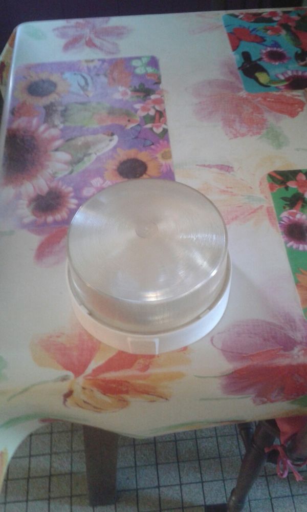 lampe de garage 2 Sedan (08)