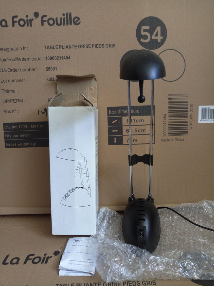 Lampe halog�ne neuve inclinable t�lescopique de 23 cm � 42 c 10 Grasse (06)