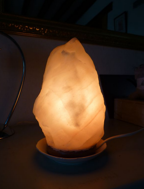 Lampe de sel 3,700 Kg  Haut 22cm 20 Prissac (36)