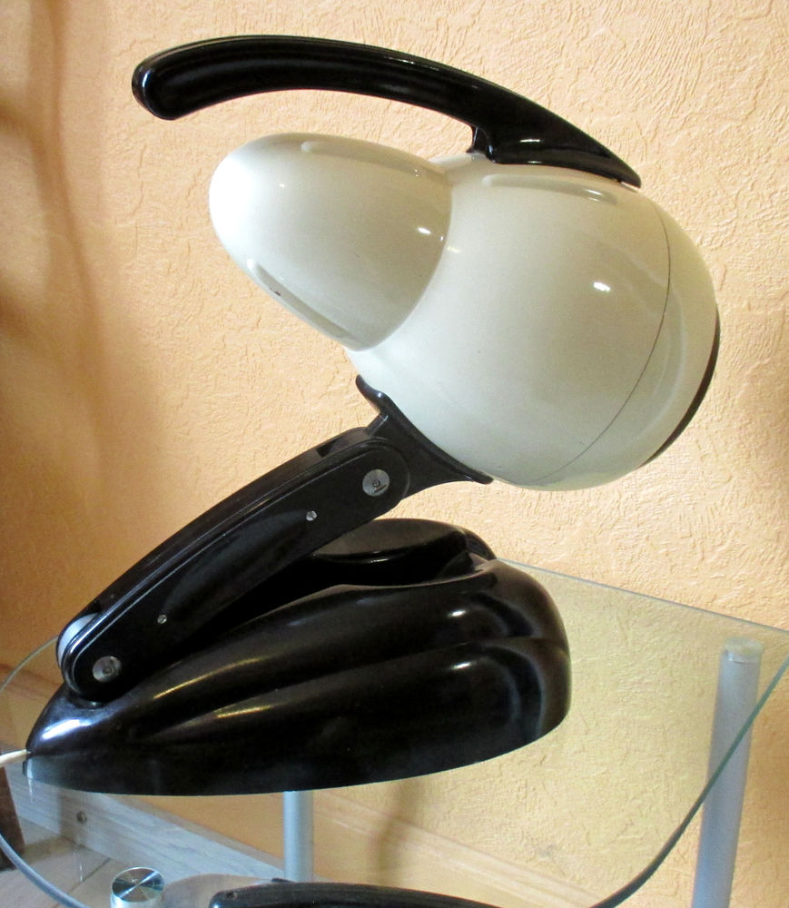 Lampe Indus Art D�co Bauhaus 1945 (Troc possible) 125 Saint-�lix-le-Ch�teau (31)