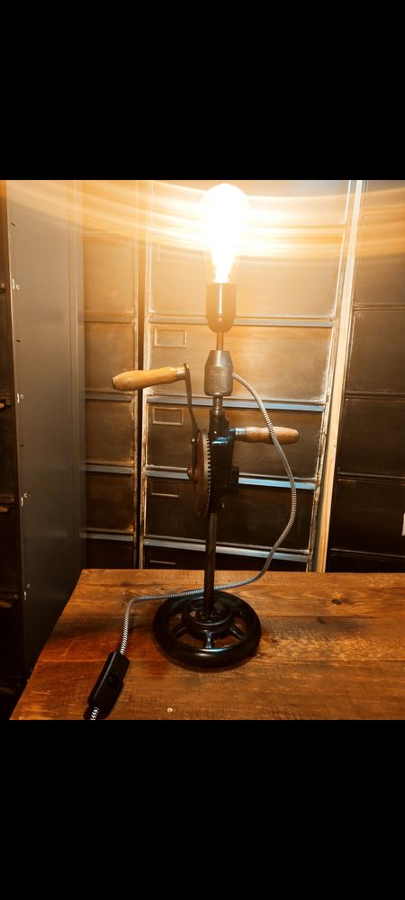 Lampe industrielle ? Pi�ce unique 85 Itteville (91)