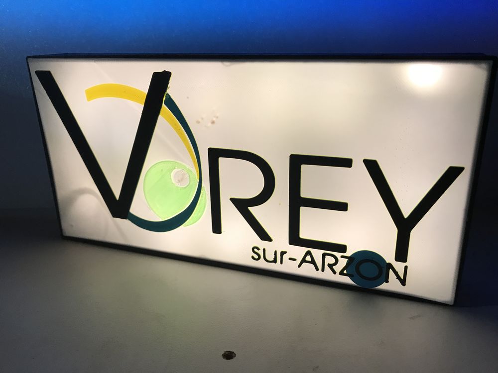 Lampe logo VOREY haute loire �clairage led � piles 29 Vorey (43)