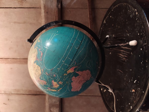 Lampe Mappemonde Globe Terrestre Taride Vintage 
70 Loches (37)