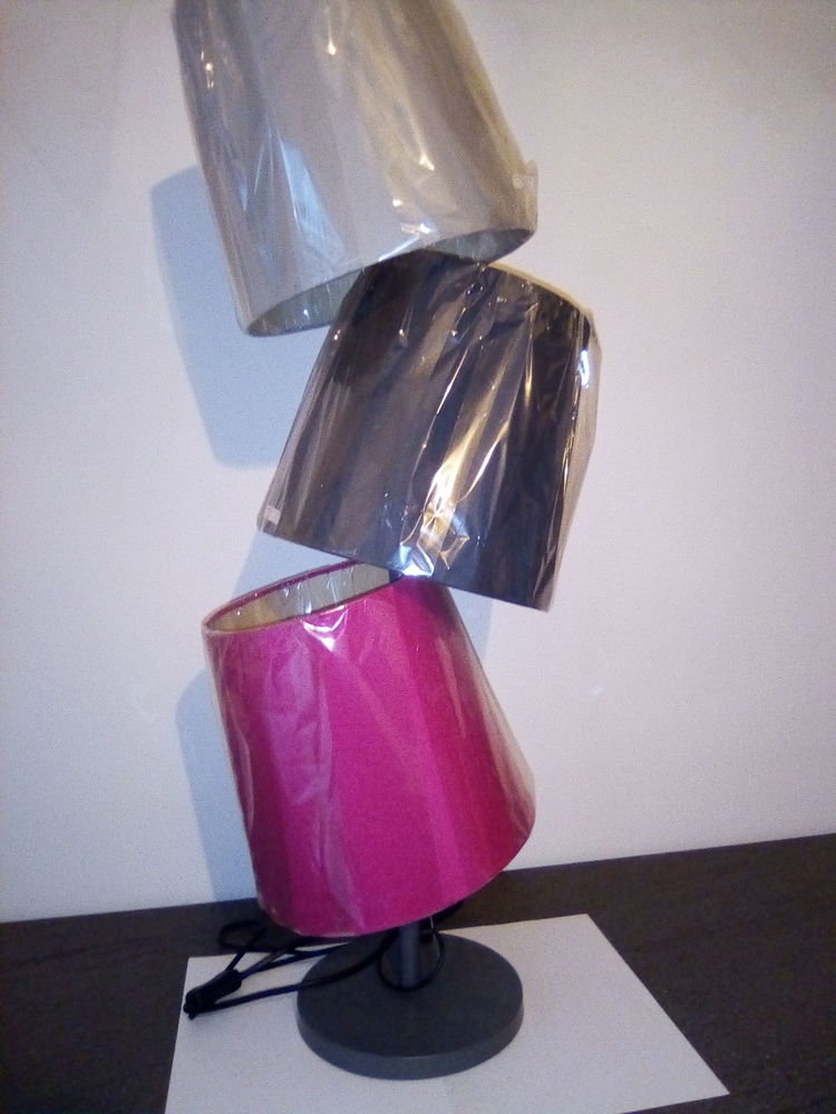 Lampe originale neuve. 40 La Rouge (61)