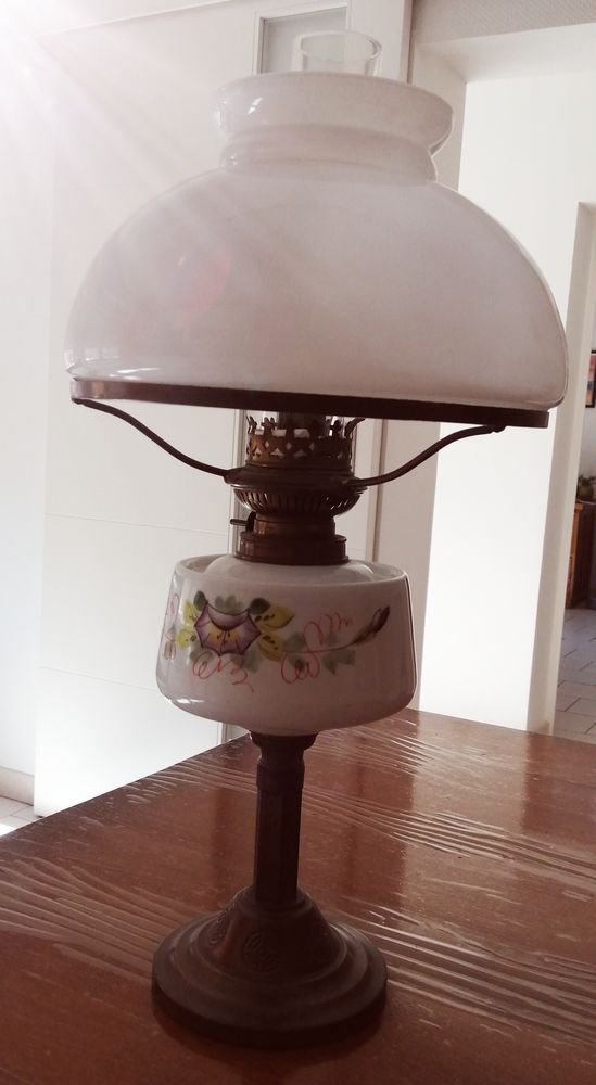 LAMPE � P�TROLE ANCIENNE 80 Chieulles (57)