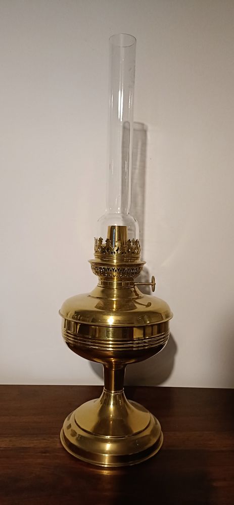 Lampe � p�trole en cuivre 25 Niort (79)