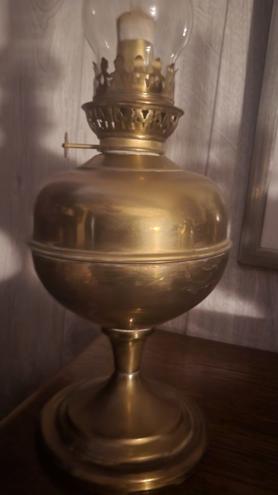 lampe p�trole cuivre 50 Montlu�on (03)