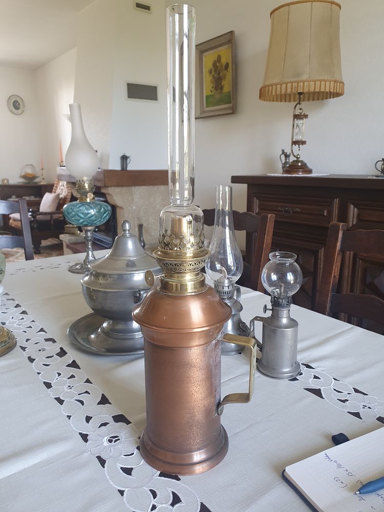 Lampe � p�trole pied laiton 70 Ver-sur-Mer (14)