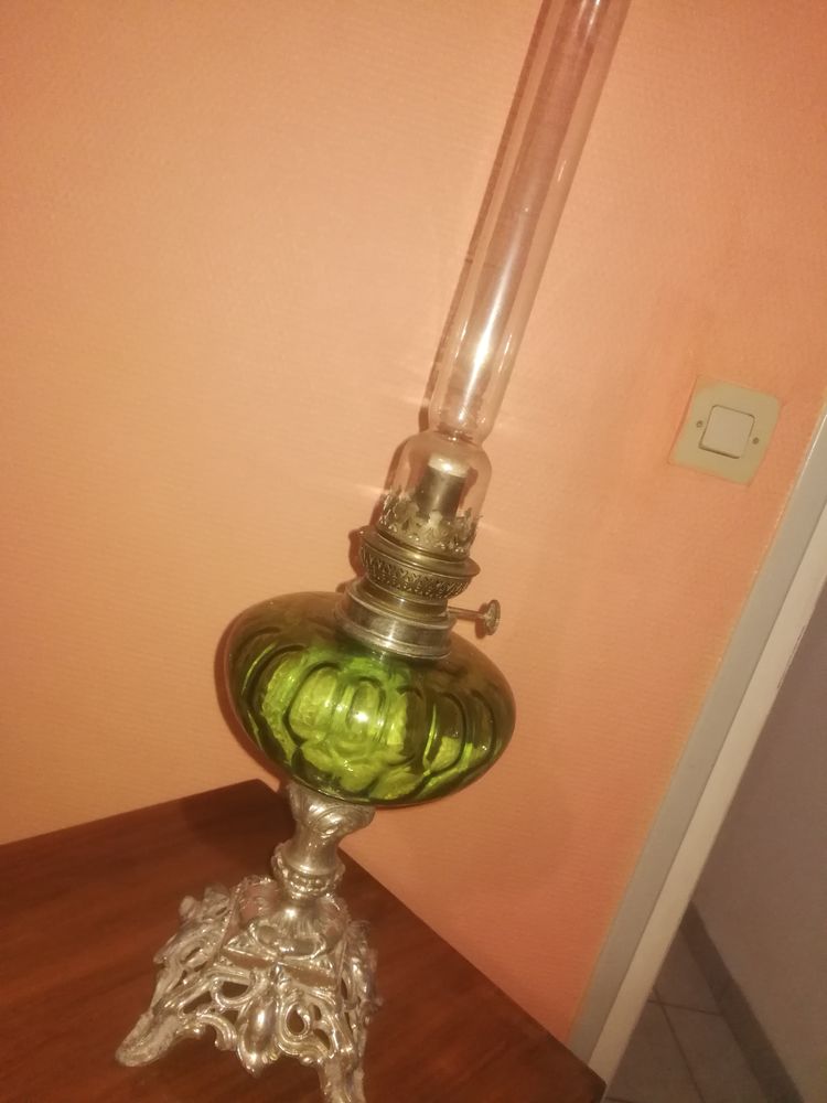 Lampe � p�trole 25 Le Creusot (71)