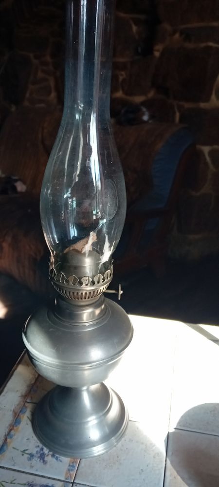 Lampe � p�trole 50 Chambost-Longessaigne (69)