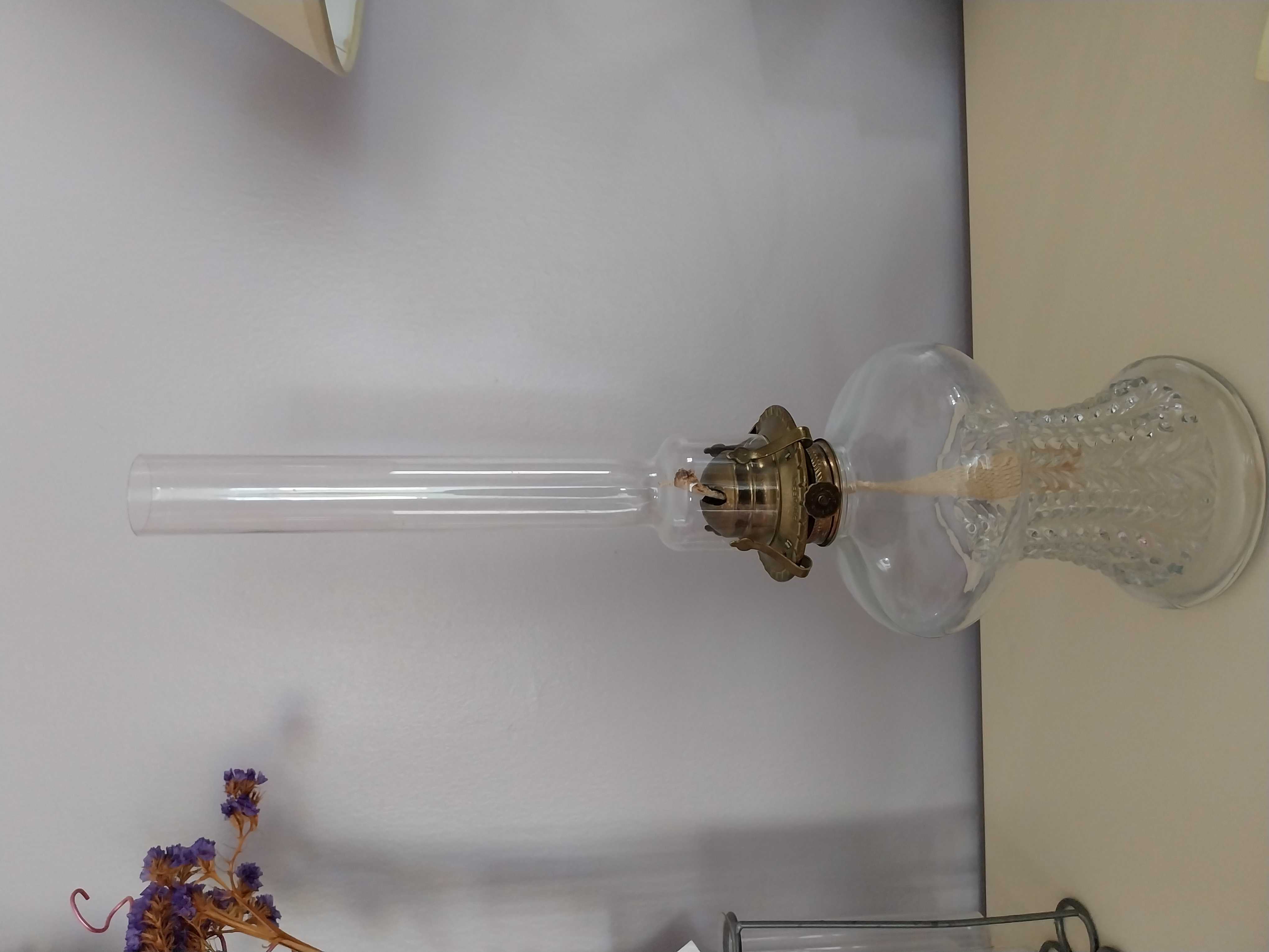 LAMPE A PETROLE 40 Cr�teil (94)