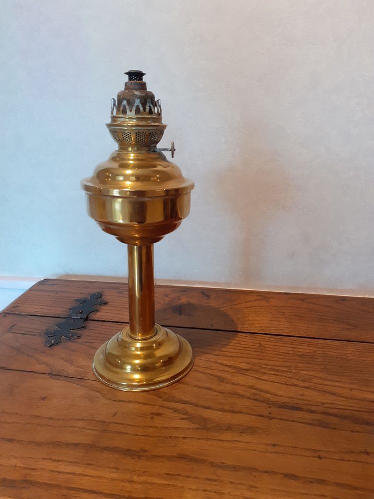 Lampe � p�trole 5 Annecy (74)