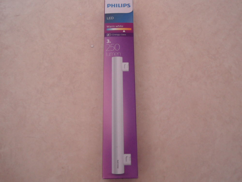 Lampe LED PHILIPS
12 Wasquehal (59)