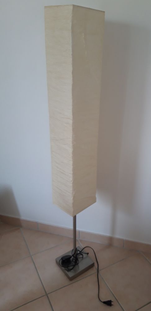 Lampe sur pied 20 Ambilly (74)