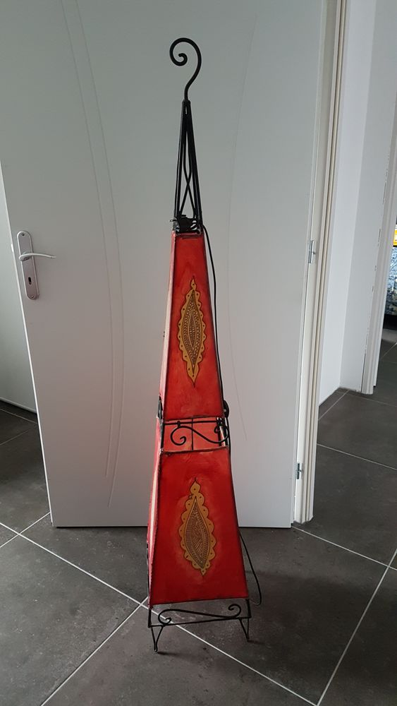 Lampe sur pied 10 La Guerche-de-Bretagne (35)