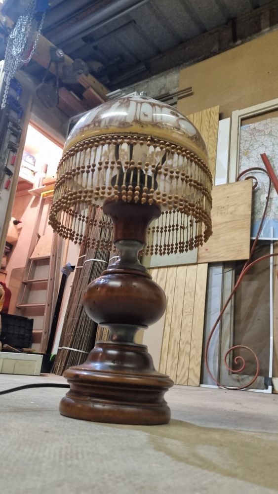 LAMPE SUR PIED 40 Les Lilas (93)