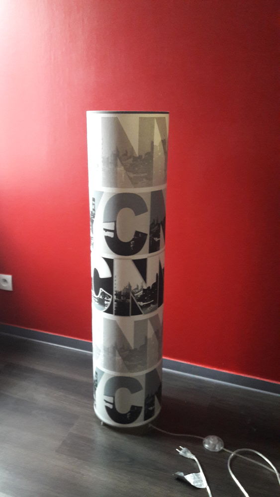 Lampe sur pieds 15 Bordeaux (33)