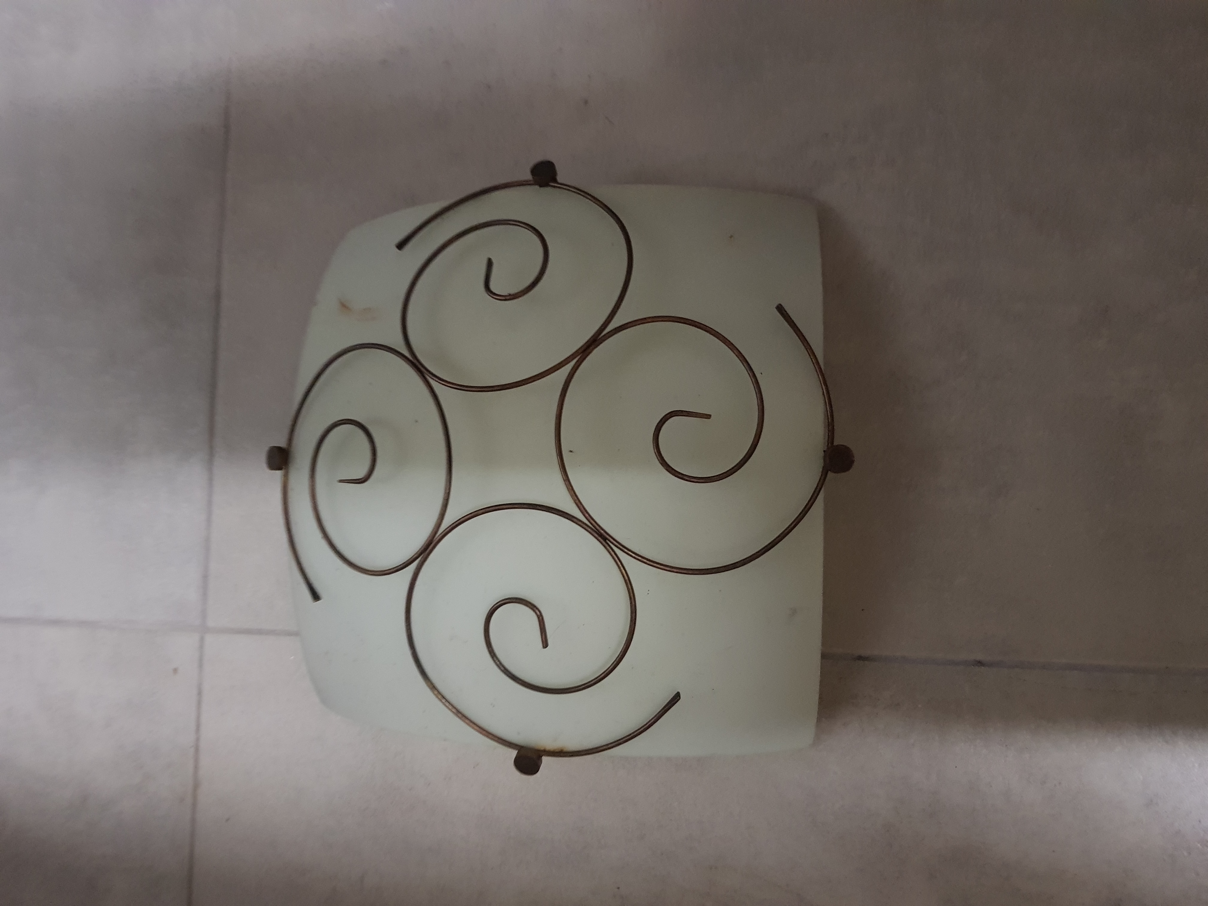 Lampe plafonnier 10 Bellegarde (30)