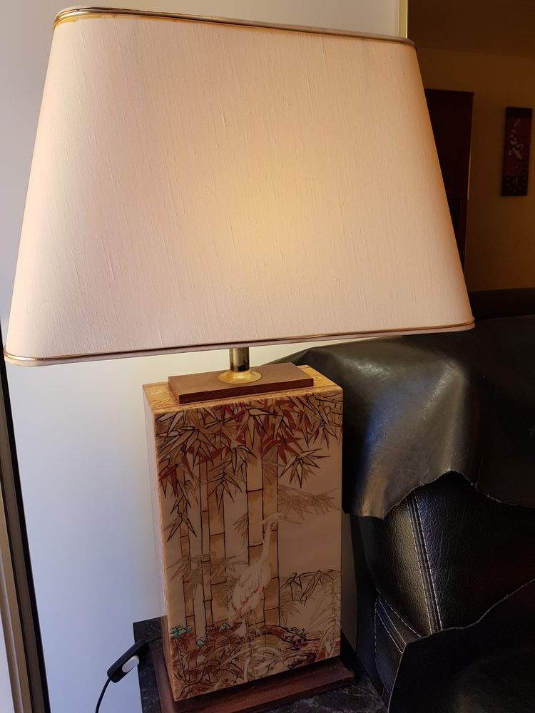 LAMPE A POSER  CHINOISE 100 Menton (06)