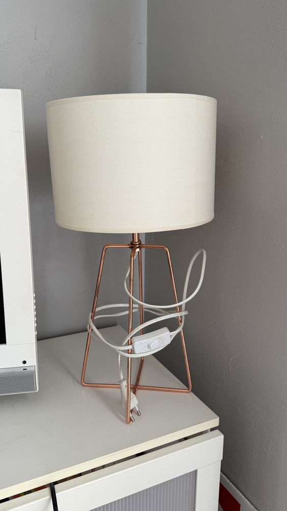 Lampe � poser tres bon �tat a venir chercher 69440 mornant 5 Mornant (69)