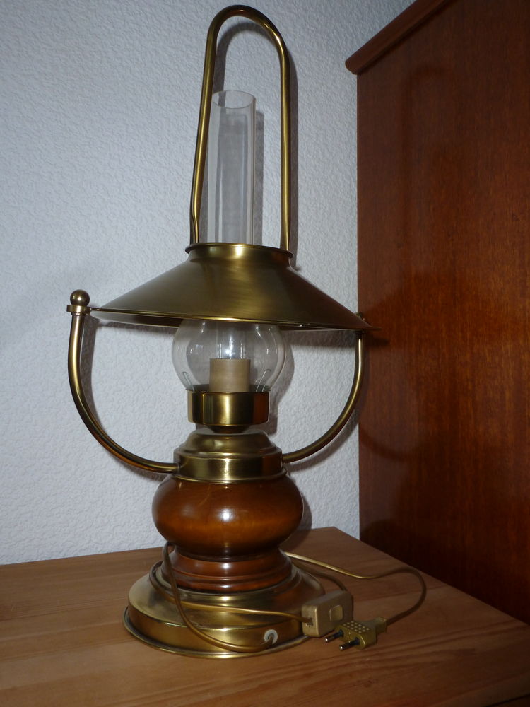 Lampe � poser 50 Nevers (58)