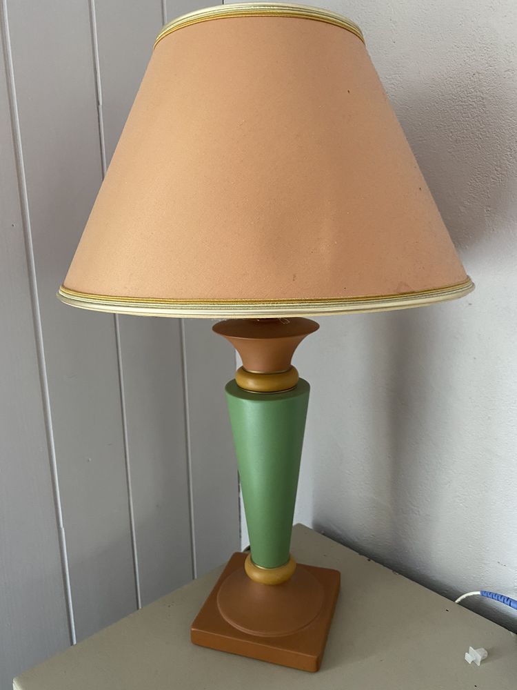 Lampe � poser 10 Irigny (69)
